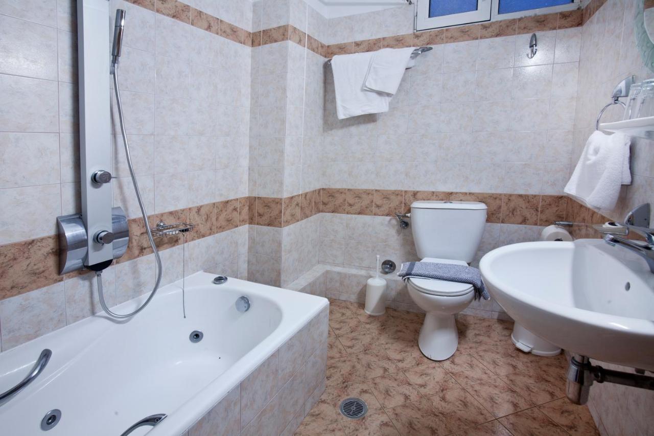 Hotel Loutraki Eksteriør bilde
